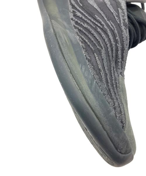 adidas（アディダス）adidas (アディダス) YEEZY QUANTUM 