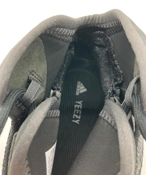 adidas（アディダス）adidas (アディダス) YEEZY QUANTUM 