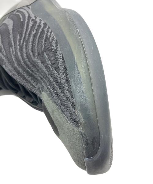 adidas（アディダス）adidas (アディダス) YEEZY QUANTUM 