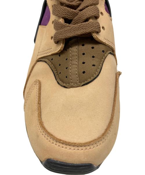 NIKE（ナイキ）NIKE (ナイキ) Air Huarache LE ベージュ×パープル サイズ:SIZE 26cmの古着・服飾アイテム