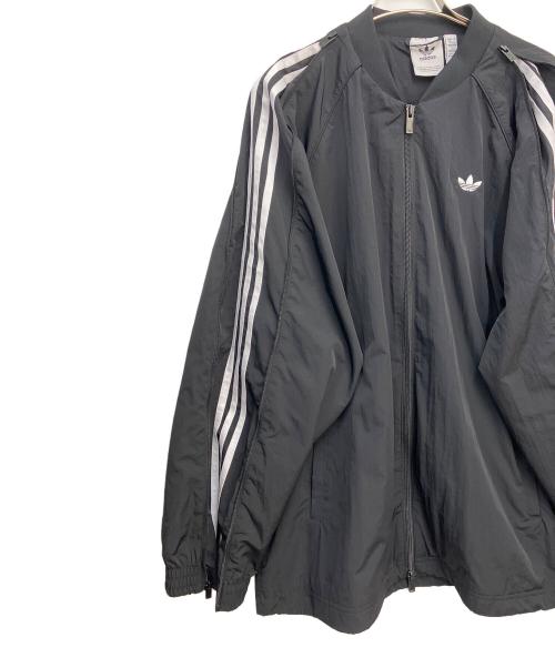 adidas（アディダス）adidas (アディダス) オーバーサイズ SST トラックトップ ブラック×ホワイト サイズ:Lの古着・服飾アイテム