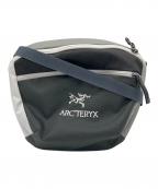 ARC'TERYX×BEAMSアークテリクス×ビームス）の古着「別注Mantis 2 Waist pack(別注マンティス 2 ウエストパック)」｜ブラック×グレー
