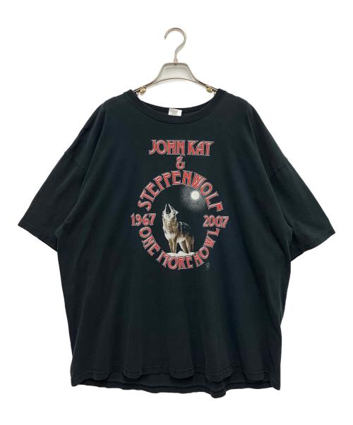 JOHN KAY & STEPPENWOLF（ジョン・ケイ・アンド・ステッペンウルフ）JOHN KAY & STEPPENWOLF (ジョン・ケイ・アンド・ステッペンウルフ) プリントTシャツ ブラック×レッド サイズ:2XLの古着・服飾アイテム