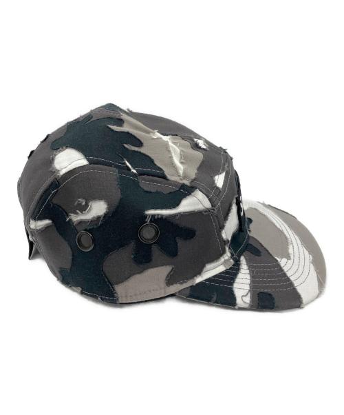 SUPREME（シュプリーム）SUPREME (シュプリーム) Layered Camo Camp Cap グレー×ホワイトの古着・服飾アイテム