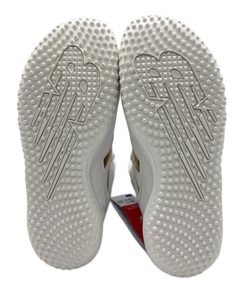 NEW BALANCE（ニューバランス）NEW BALANCE (ニューバランス) FuelCell Ohtani 1 Trainer（フューセルエル　オオタニ　1　トレーナー） ゴールド×ホワイト サイズ:27.5の古着・服飾アイテム