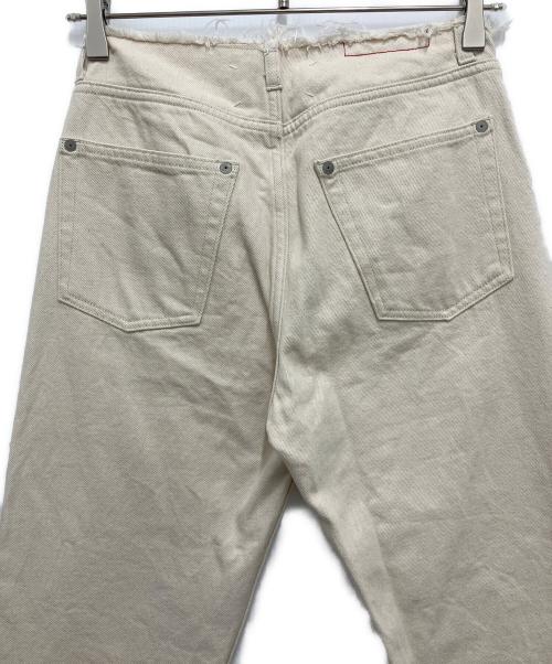 Maison Margiela（メゾンマルジェラ）Maison Margiela (メゾンマルジェラ) ストレートデニムパンツ アイボリー サイズ:36の古着・服飾アイテム