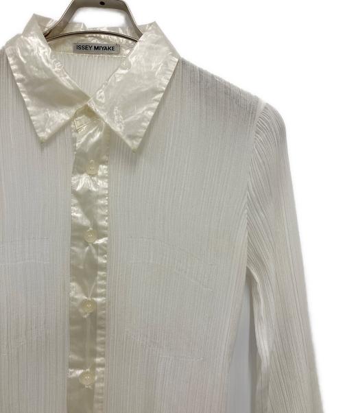 ISSEY MIYAKE（イッセイミヤケ）ISSEY MIYAKE (イッセイミヤケ) 切替プリーツシャツ ホワイト サイズ:Mの古着・服飾アイテム