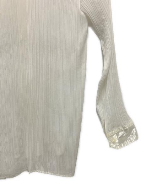 ISSEY MIYAKE（イッセイミヤケ）ISSEY MIYAKE (イッセイミヤケ) 切替プリーツシャツ ホワイト サイズ:Mの古着・服飾アイテム