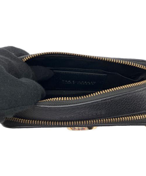 MARC JACOBS（マークジェイコブズ）MARC JACOBS (マークジェイコブス) ショルダーバッグ ブラック×ゴールドの古着・服飾アイテム