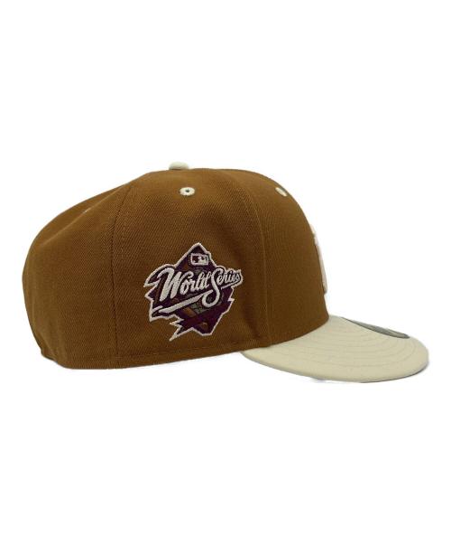 New Era（ニューエラ）New Era (ニューエラ) キャップ ブラウン×ホワイトの古着・服飾アイテム