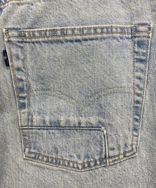 LEVI'S（リーバイス）LEVI'S (リーバイス) デニムパンツ ブルー サイズ:32の古着・服飾アイテム