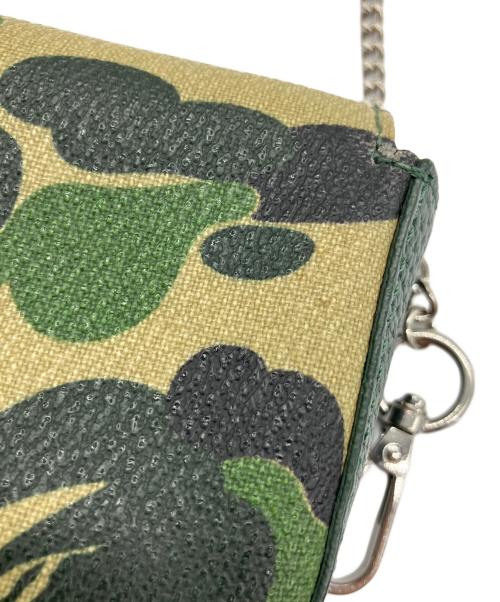 A BATHING APE（ア ベイシング エイプ）A BATHING APE (ア ベイシング エイプ) ミニショルダーバッグ グリーン×ベージュの古着・服飾アイテム