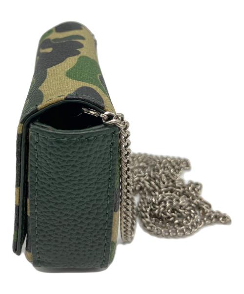 A BATHING APE（ア ベイシング エイプ）A BATHING APE (ア ベイシング エイプ) ミニショルダーバッグ グリーン×ベージュの古着・服飾アイテム