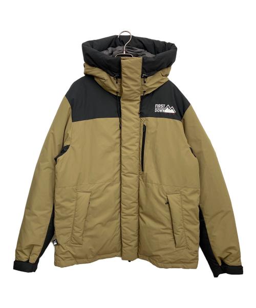 FIRST DOWN（ファーストダウン）FIRST DOWN (ファーストダウン) ダウンジャケット ベージュ×ブラック サイズ:XLの古着・服飾アイテム