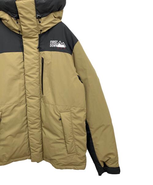 FIRST DOWN（ファーストダウン）FIRST DOWN (ファーストダウン) ダウンジャケット ベージュ×ブラック サイズ:XLの古着・服飾アイテム