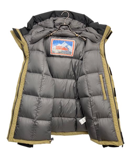 FIRST DOWN（ファーストダウン）FIRST DOWN (ファーストダウン) ダウンジャケット ベージュ×ブラック サイズ:XLの古着・服飾アイテム