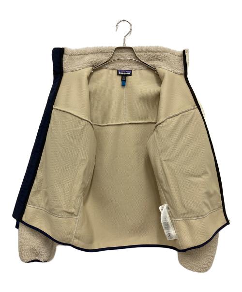 Patagonia（パタゴニア）Patagonia (パタゴニア) レトロX ジップボアジャケット アイボリー サイズ:XSの古着・服飾アイテム