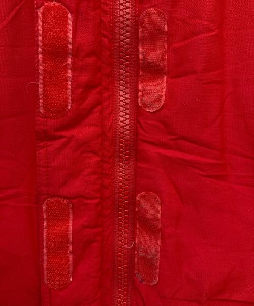 THE NORTH FACE（ザ ノース フェイス）THE NORTH FACE (ザ ノース フェイス) ダウンジャケット レッド サイズ:Mの古着・服飾アイテム