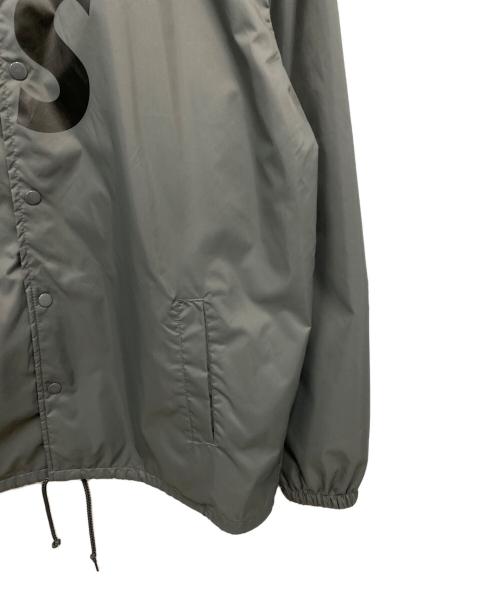 WIND AND SEA（ウィンダンシー）WIND AND SEA (ウィンダンシー) GOD SELECTION XXX (ゴッド セレクション トリプルエックス) コーチジャケット グレー サイズ:XLの古着・服飾アイテム