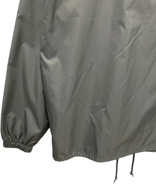 WIND AND SEA（ウィンダンシー）WIND AND SEA (ウィンダンシー) GOD SELECTION XXX (ゴッド セレクション トリプルエックス) コーチジャケット グレー サイズ:XLの古着・服飾アイテム