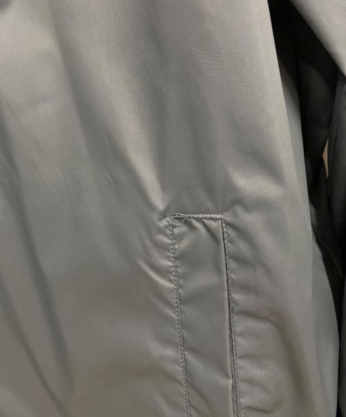 WIND AND SEA（ウィンダンシー）WIND AND SEA (ウィンダンシー) GOD SELECTION XXX (ゴッド セレクション トリプルエックス) コーチジャケット グレー サイズ:XLの古着・服飾アイテム