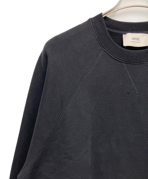 AMI Alexandre Mattiussi（アミアレクサンドルマテュッシ）AMI Alexandre Mattiussi (アミアレクサンドルマテュッシ) AMI DE COEUR スウェットシャツ ブラック サイズ:Mの古着・服飾アイテム