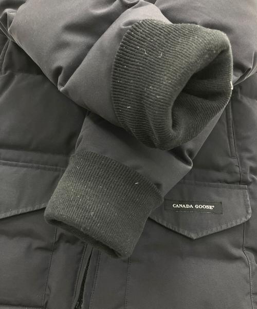 CANADA GOOSE（カナダグース）CANADA GOOSE (カナダグース) ダウンコート ネイビー サイズ:XSの古着・服飾アイテム