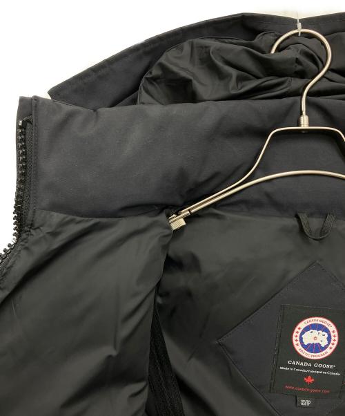CANADA GOOSE（カナダグース）CANADA GOOSE (カナダグース) ダウンコート ネイビー サイズ:XSの古着・服飾アイテム