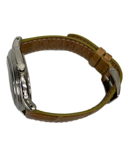 Folli Follie（フォリフォリ）Folli Follie (フォリフォリ) リストウォッチ ベージュの古着・服飾アイテム