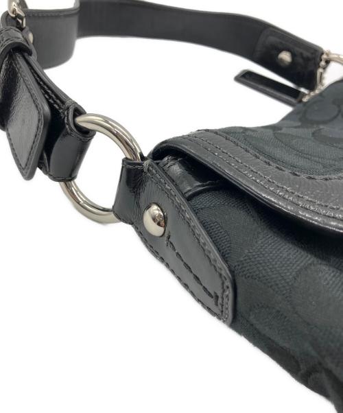 COACH（コーチ）COACH (コーチ) シグネチャー　ワンショルダーバッグ ブラックの古着・服飾アイテム