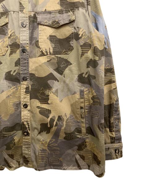 ETRO（エトロ）ETRO (エトロ) ペガソプリント迷彩柄シャツ レッド サイズ:Lの古着・服飾アイテム