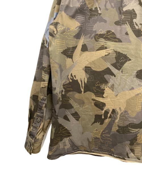ETRO（エトロ）ETRO (エトロ) ペガソプリント迷彩柄シャツ レッド サイズ:Lの古着・服飾アイテム
