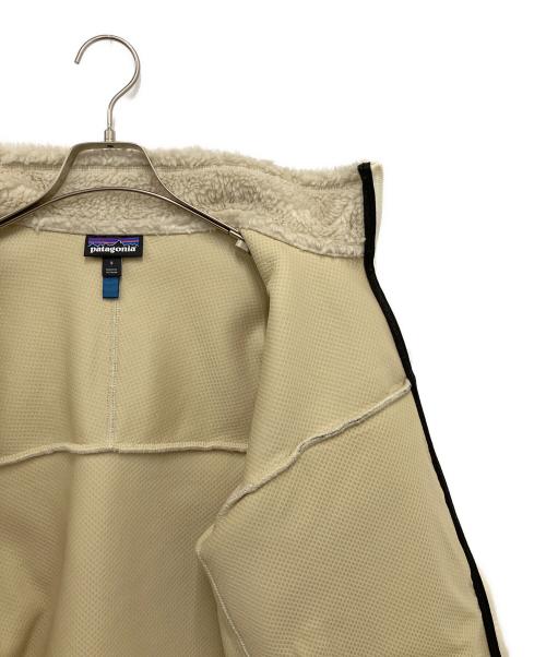 Patagonia（パタゴニア）Patagonia (パタゴニア) フリースジャケット アイボリー サイズ:Sの古着・服飾アイテム