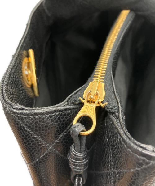 CHANEL（シャネル）CHANEL (シャネル) チェーンストラップトートバッグ マトラッセ キャビアスキン ブラックの古着・服飾アイテム