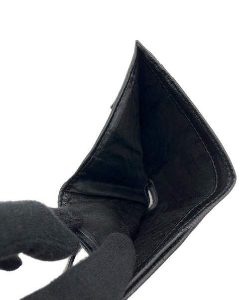 PRADA（プラダ）PRADA (プラダ) コンパクトウォレット サフィアーノ トライアングルロゴ ブラックの古着・服飾アイテム