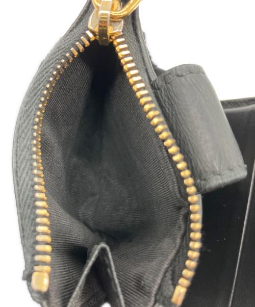 PRADA（プラダ）PRADA (プラダ) コンパクトウォレット サフィアーノ トライアングルロゴ ブラックの古着・服飾アイテム