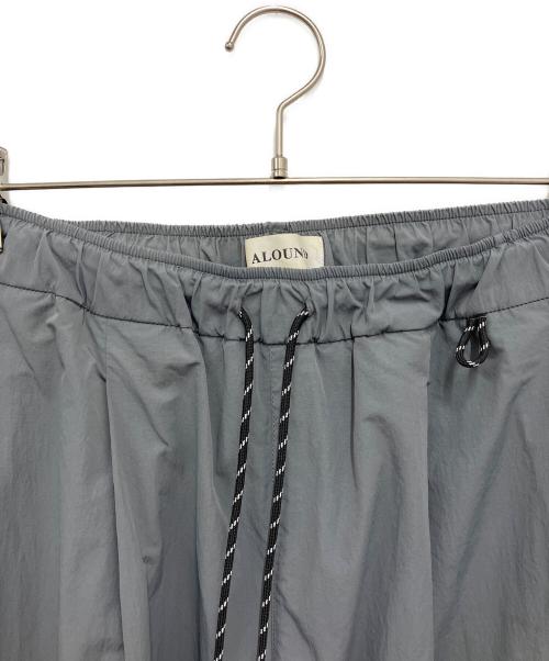 ALOUND（アラウンド）ALOUND (アラウンド) トラックパンツ グレー サイズ:Lの古着・服飾アイテム