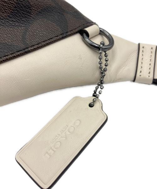 COACH（コーチ）COACH (コーチ) ワーレンベルトバッグ シグネチャーキャンバス ウィズヴァーシティモチーフ ブラウン×ベージュの古着・服飾アイテム