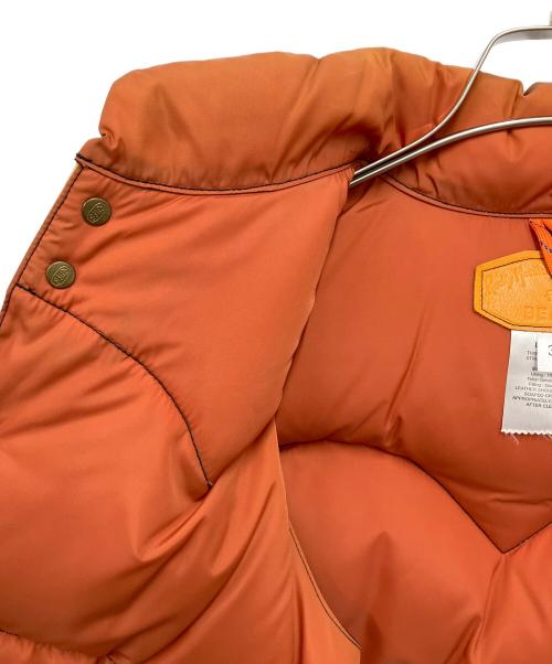 RockyMountainFeatherBed（ロッキーマウンテンフェザーベッド）RockyMountainFeatherBed (ロッキーマウンテンフェザーベッド) BEAMS (ビームス) ダウンベスト ブラック×ブラウン サイズ:38の古着・服飾アイテム