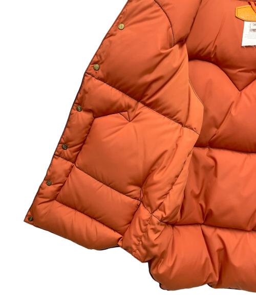 RockyMountainFeatherBed（ロッキーマウンテンフェザーベッド）RockyMountainFeatherBed (ロッキーマウンテンフェザーベッド) BEAMS (ビームス) ダウンベスト ブラック×ブラウン サイズ:38の古着・服飾アイテム