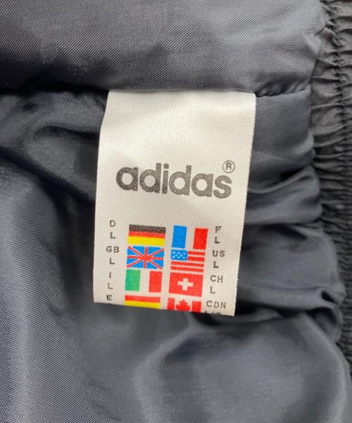 adidas（アディダス）adidas (アディダス) 中綿ジャケット ブラック×パープル サイズ:Lの古着・服飾アイテム