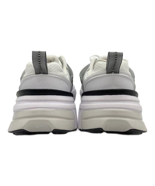 NIKE（ナイキ）NIKE (ナイキ) V2K RUN ホワイト×ブラック サイズ:24.5cmの古着・服飾アイテム
