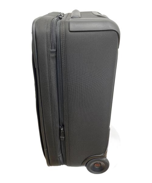 TUMI（トゥミ）TUMI (トゥミ) ALPHA2 Travel International Exp 2 Wheel Carry-On ブラックの古着・服飾アイテム