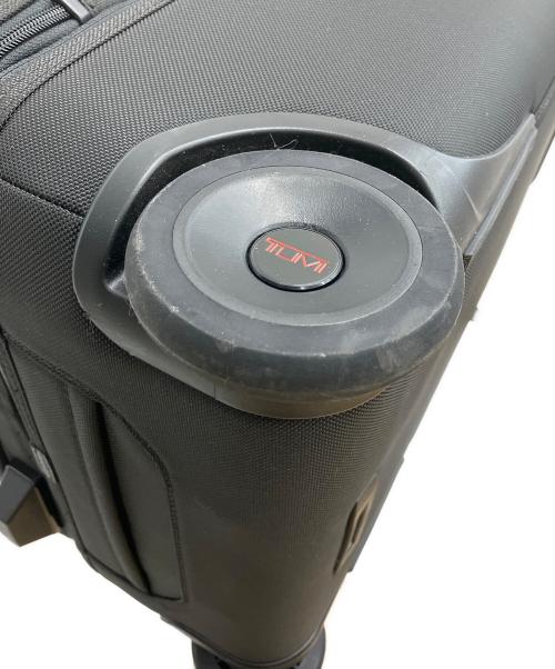 TUMI（トゥミ）TUMI (トゥミ) ALPHA2 Travel International Exp 2 Wheel Carry-On ブラックの古着・服飾アイテム