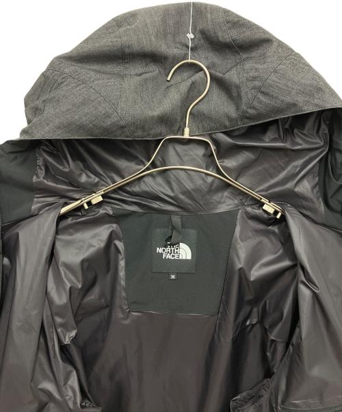 THE NORTH FACE（ザ ノース フェイス）THE NORTH FACE (ザ ノース フェイス) MOUNTAIN LIGHT JACKET ダークグレー×ブラック サイズ:Mの古着・服飾アイテム