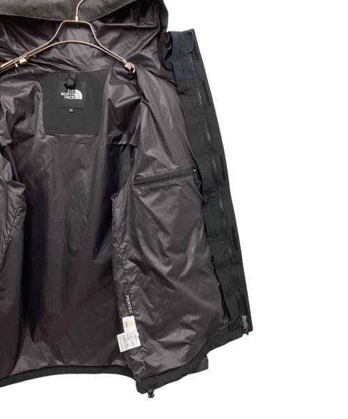 THE NORTH FACE（ザ ノース フェイス）THE NORTH FACE (ザ ノース フェイス) MOUNTAIN LIGHT JACKET ダークグレー×ブラック サイズ:Mの古着・服飾アイテム
