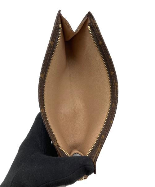 LOUIS VUITTON（ルイ ヴィトン）LOUIS VUITTON (ルイ ヴィトン) ポーチ モノグラム ポシェットトワレット15の古着・服飾アイテム