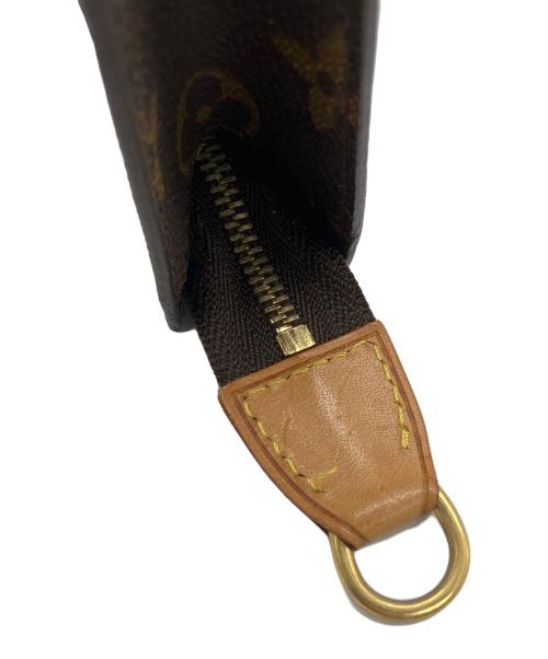 LOUIS VUITTON（ルイ ヴィトン）LOUIS VUITTON (ルイ ヴィトン) ポーチ モノグラム ポシェットトワレット15の古着・服飾アイテム