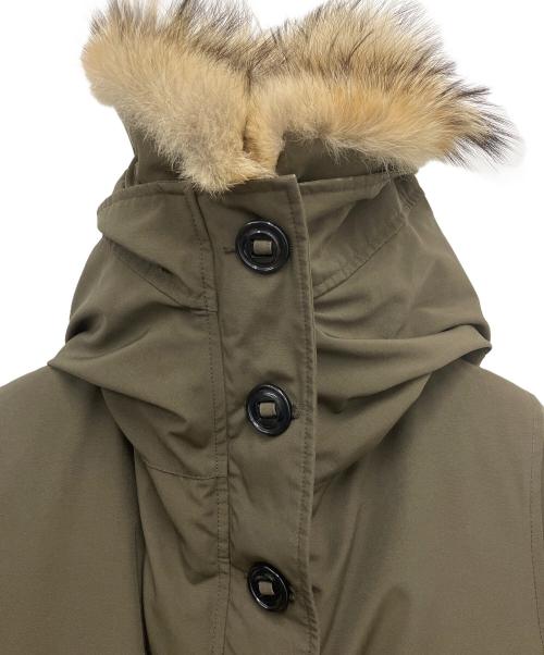 CANADA GOOSE（カナダグース）CANADA GOOSE (カナダグース) フーデッドジャケット オリーブ×ブラック サイズ:Mの古着・服飾アイテム