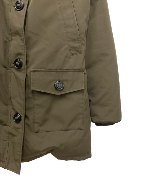 CANADA GOOSE（カナダグース）CANADA GOOSE (カナダグース) フーデッドジャケット オリーブ×ブラック サイズ:Mの古着・服飾アイテム